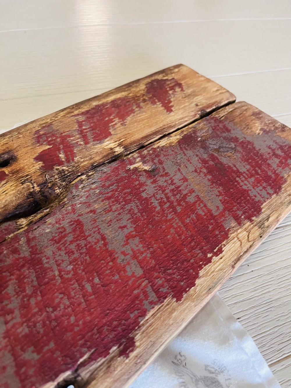 Rustic Barn Wood Long Raised Tray for Kitchen Island Centerpiece Mantle Decor - Picture 9 of 11